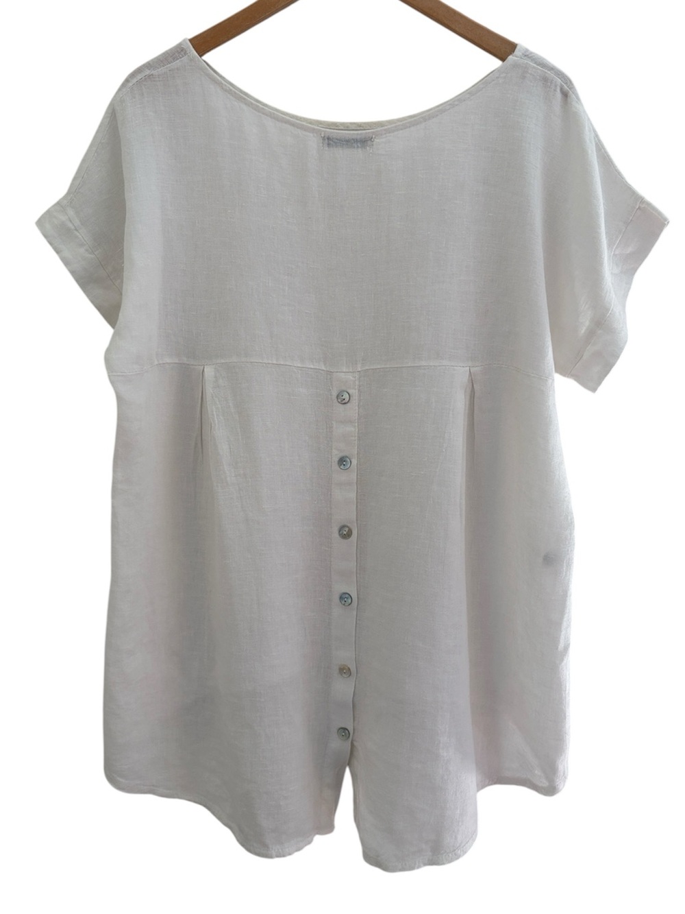 Terzo Millennio Made In Italy Linen White Top Medium Back Buttons Lagenlook Art
